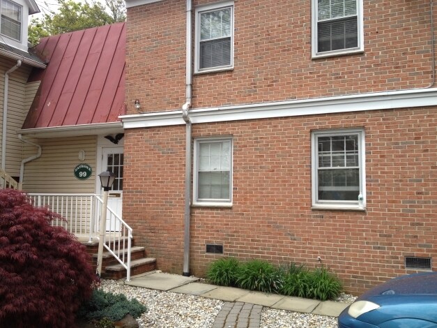 99 Northfield Ave, West Orange, NJ à louer - Photo du bâtiment - Image 2 de 3