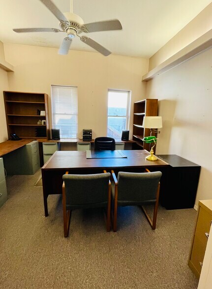 610 Adams St, Toledo, OH à louer - Photo intérieure - Image 3 de 6