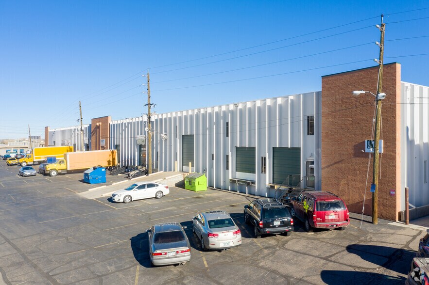 1390 W Evans Ave, Denver, CO à louer - Photo du bâtiment - Image 3 de 4