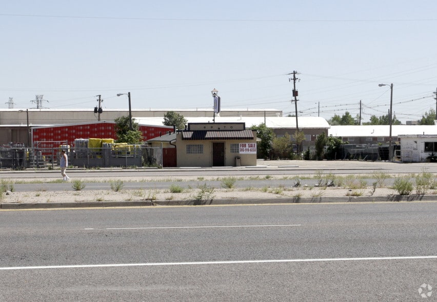 6970 Eudora Dr, Commerce City, CO for sale - Primary Photo - Image 1 of 9