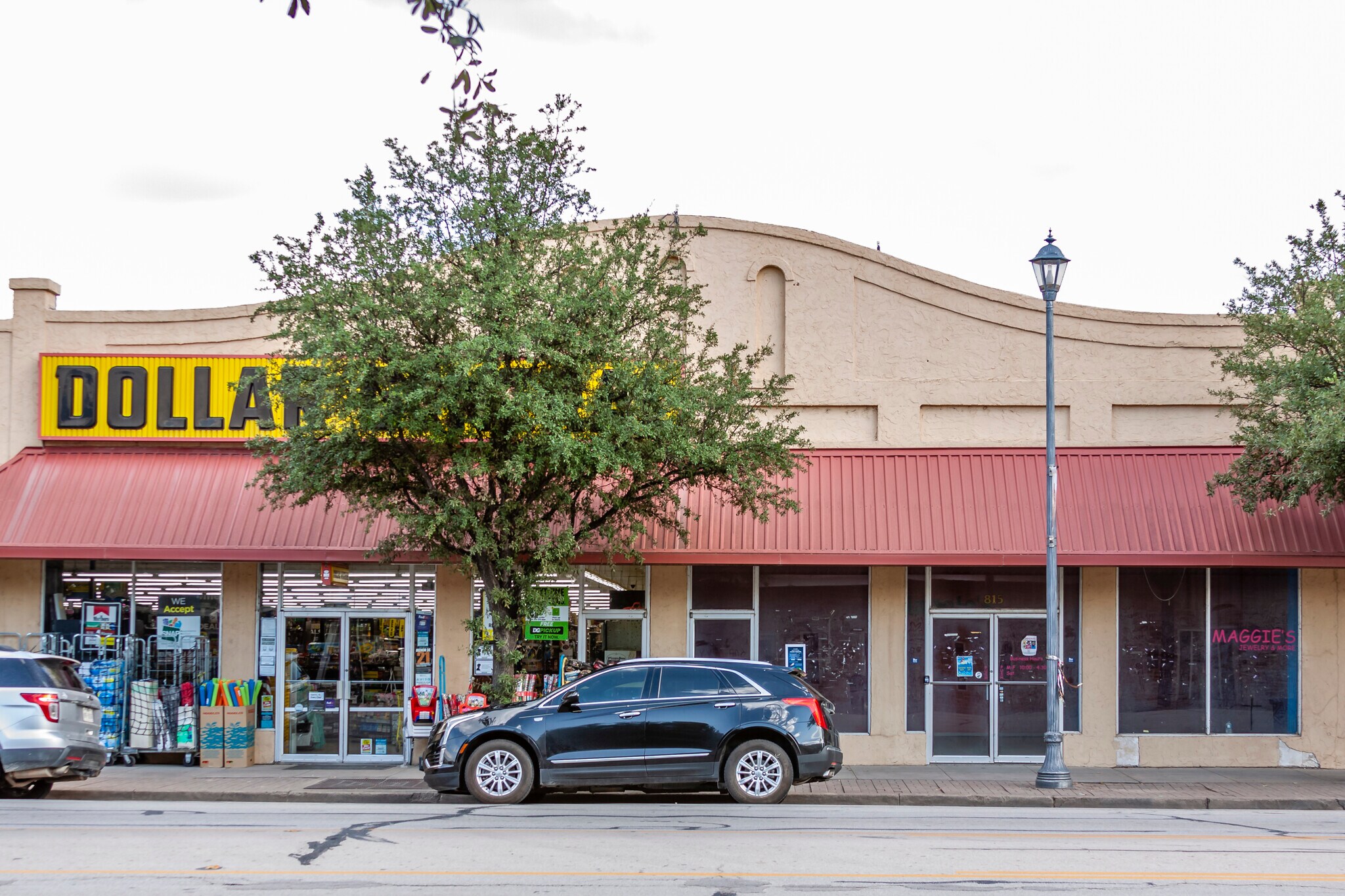 813-815 Hutchins Ave, Ballinger, TX for lease Building Photo- Image 1 of 2