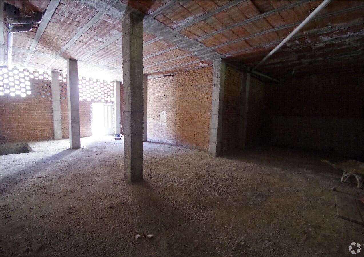 Calle Nogal, 1, Las Rozas de Madrid, MAD 28230 - - - Interior Photo - Image 2 of 2