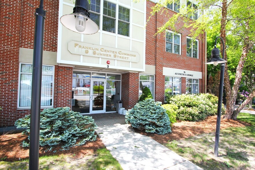 9 Summer St, Franklin, MA for lease - Building Photo - Image 3 of 11
