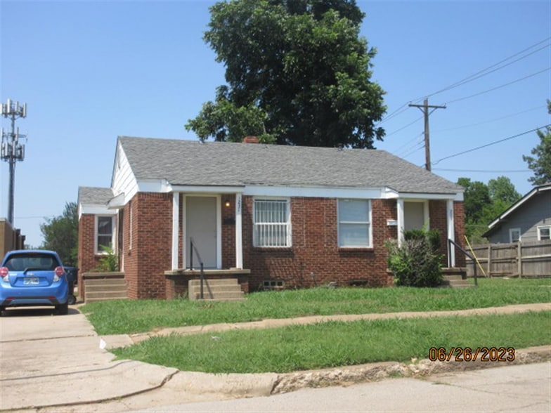 1231 NW 42nd St, Oklahoma City, OK à vendre - Photo principale - Image 1 de 14
