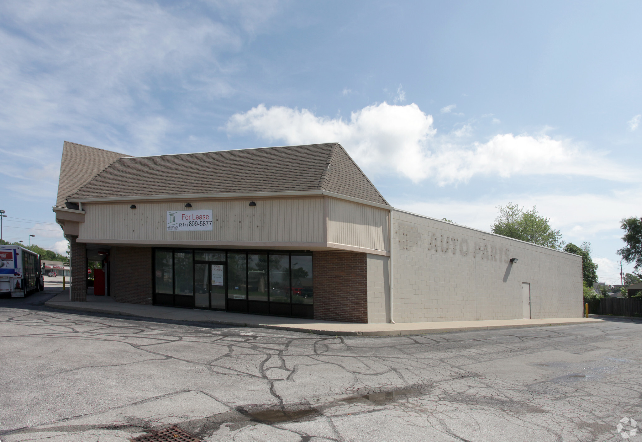 4003 Madison Ave, Indianapolis, IN à vendre Photo principale- Image 1 de 1