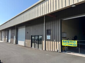 73-4776 Kanalani St, Kailua Kona, HI à louer Photo du bâtiment- Image 1 de 5