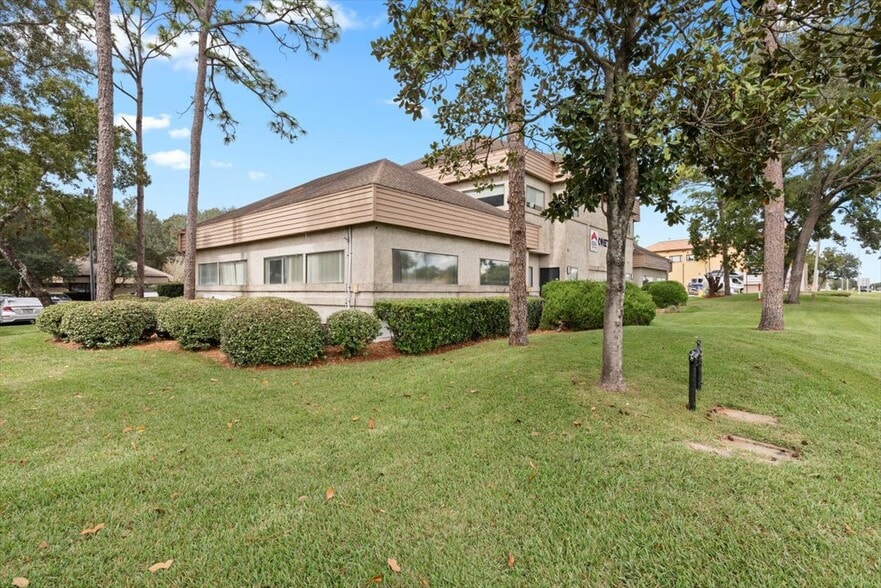 4540 Southside Blvd, Jacksonville, FL for lease - Building Photo - Image 2 of 9