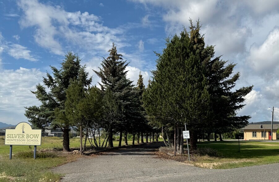 1800 Sunset Rd, Butte, MT à louer - Photo du bâtiment - Image 2 de 9