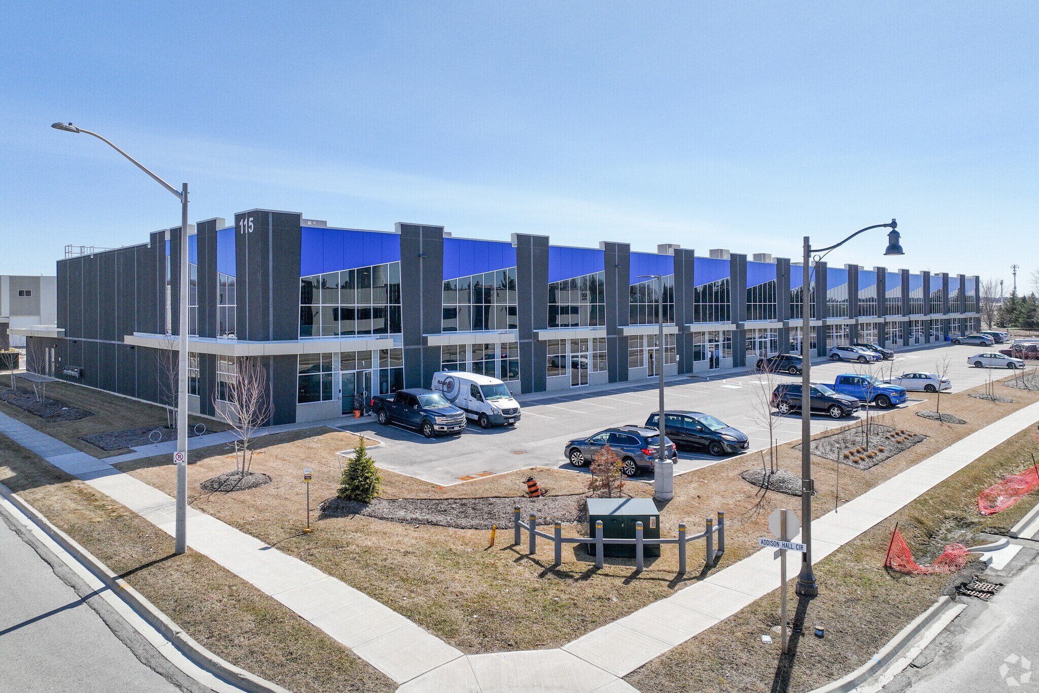 115 Addison Hall Cir, Aurora, ON à vendre Photo principale- Image 1 de 1