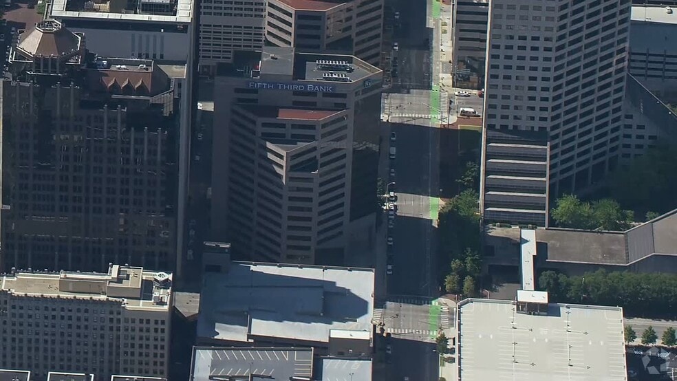 251 N Illinois St, Indianapolis, IN for lease - Aerial Video - Image 2 of 12