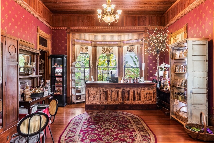 323 N Main St, Swainsboro, GA à vendre - Photo du bâtiment - Image 3 de 50