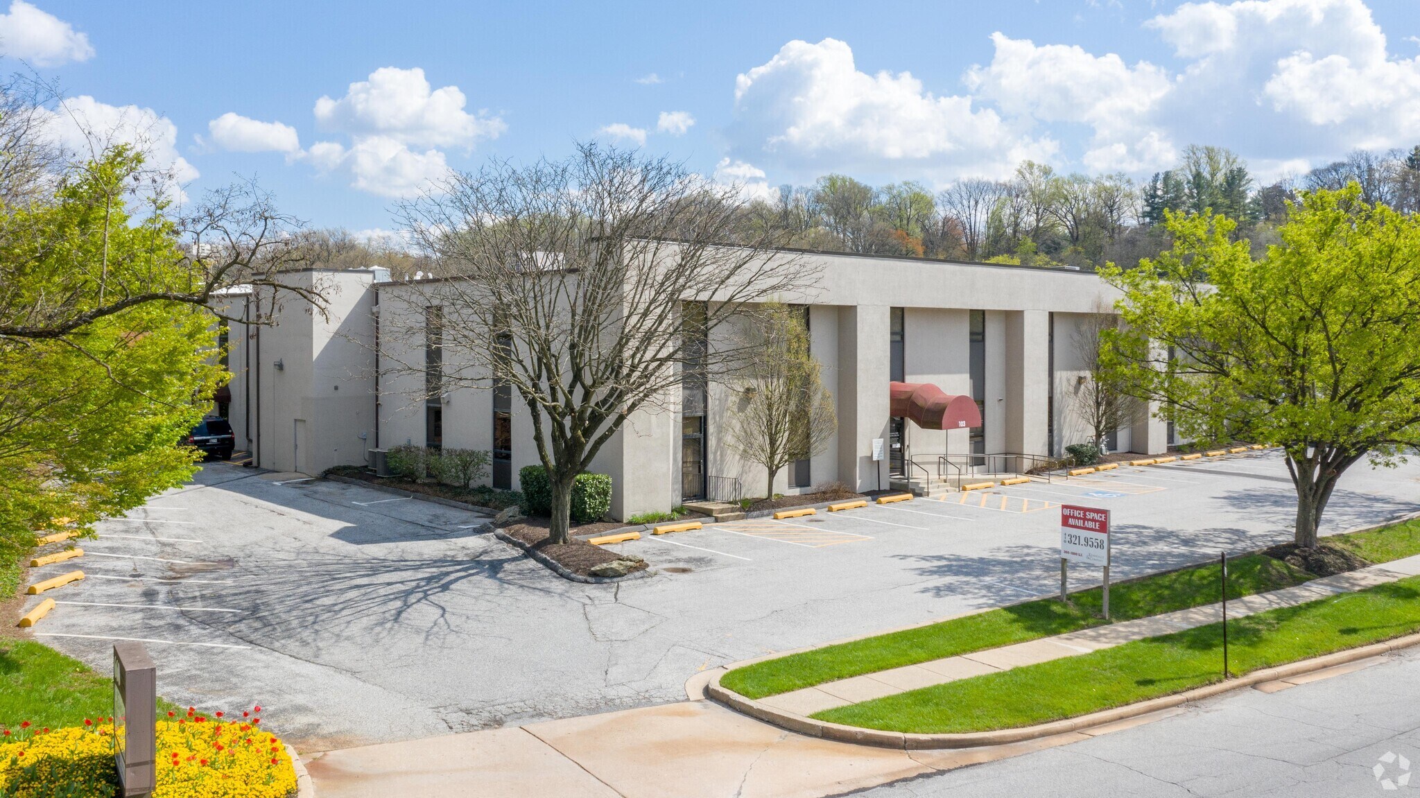 660 Kenilworth Dr, Towson, MD for lease Primary Photo- Image 1 of 8