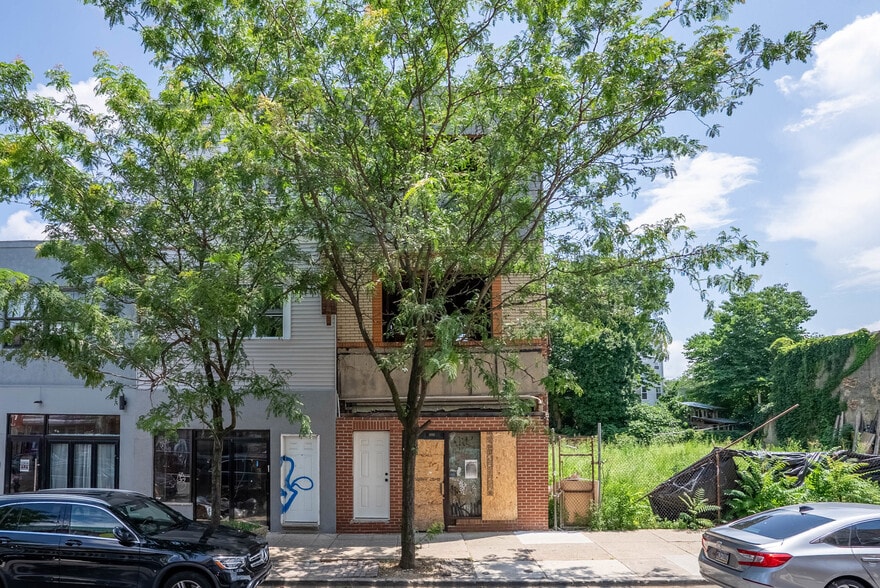 1427 Point Breeze Ave, Philadelphia, PA for sale - Building Photo - Image 1 of 18