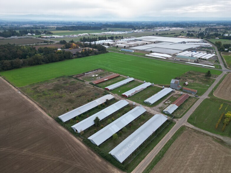 23546 NE Stoller Pl, Aurora, OR à vendre - Aérien - Image 2 de 2