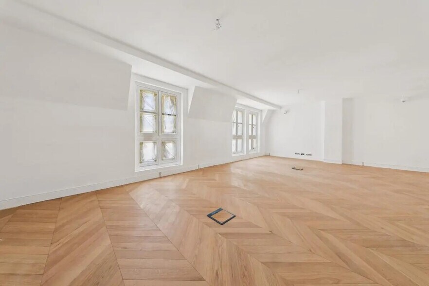 26 Rue Fortuny, Paris à louer - Photo du bâtiment - Image 3 de 11