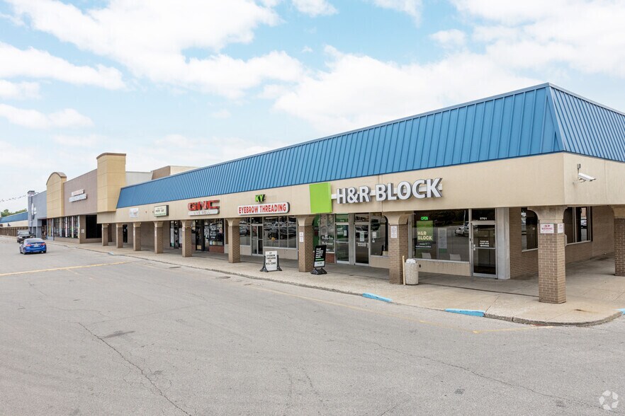 5701 Preston Hwy, Louisville, KY à vendre - Photo du bâtiment - Image 2 de 3