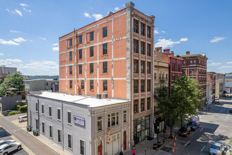 811 Race St, Cincinnati, OH for lease - Building Photo - Image 1 of 4