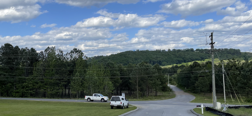 1750 Happy Valley Road, Rossville, GA for sale - Building Photo - Image 3 of 10