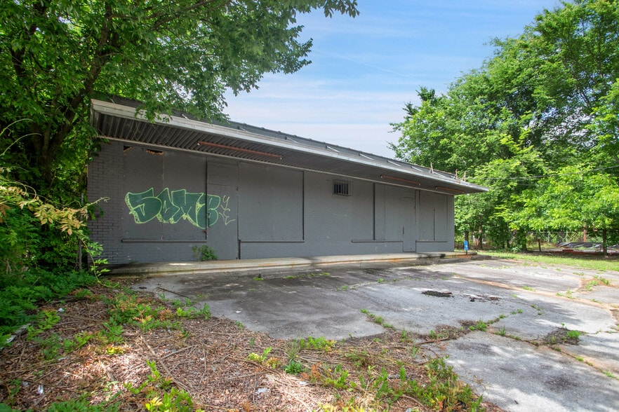 638-642 Dill Ave, Atlanta, GA for sale - Building Photo - Image 3 of 19