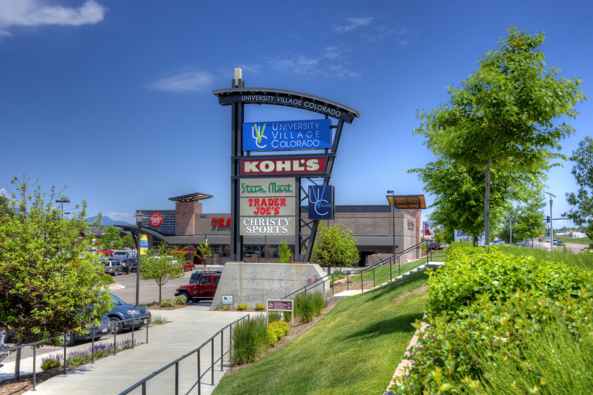 N Nevada Ave, Colorado Springs, CO for lease Building Photo- Image 1 of 26