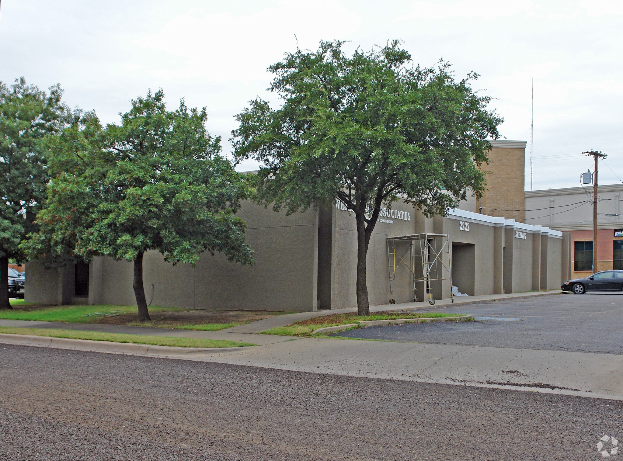 2222 Indiana Ave, Lubbock, TX for lease Primary Photo- Image 1 of 5