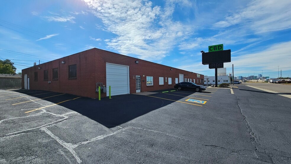 5010-5030 Acoma St, Denver, CO for lease - Building Photo - Image 2 of 29