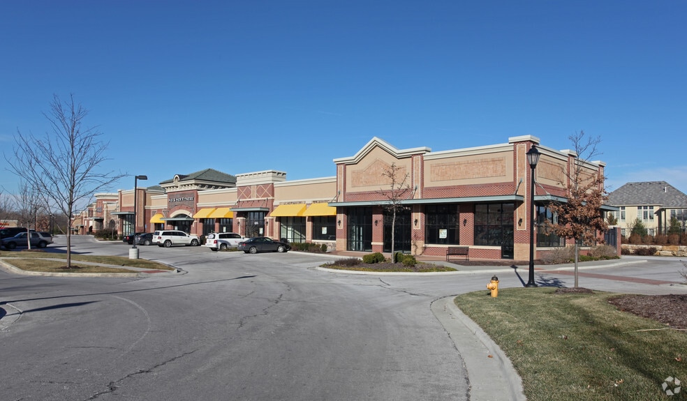 151st St, Leawood, KS for lease - Building Photo - Image 2 of 8
