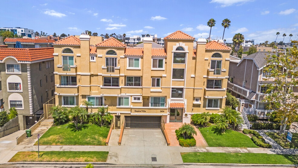 3614 Empire Dr, Los Angeles, CA for sale - Building Photo - Image 2 of 8
