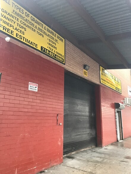 880 Jamaica Avenue St, Brooklyn, NY for lease - Primary Photo - Image 1 of 4