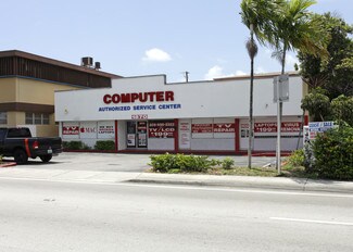 Plus de détails pour 1870 NE 163rd St, Miami, FL - Commerce de détail à louer