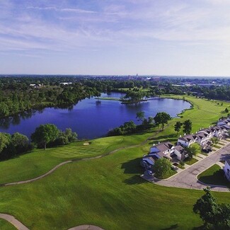 Plus de détails pour 800 Golf Dr, Pontiac, MI - Sports et divertissement à vendre