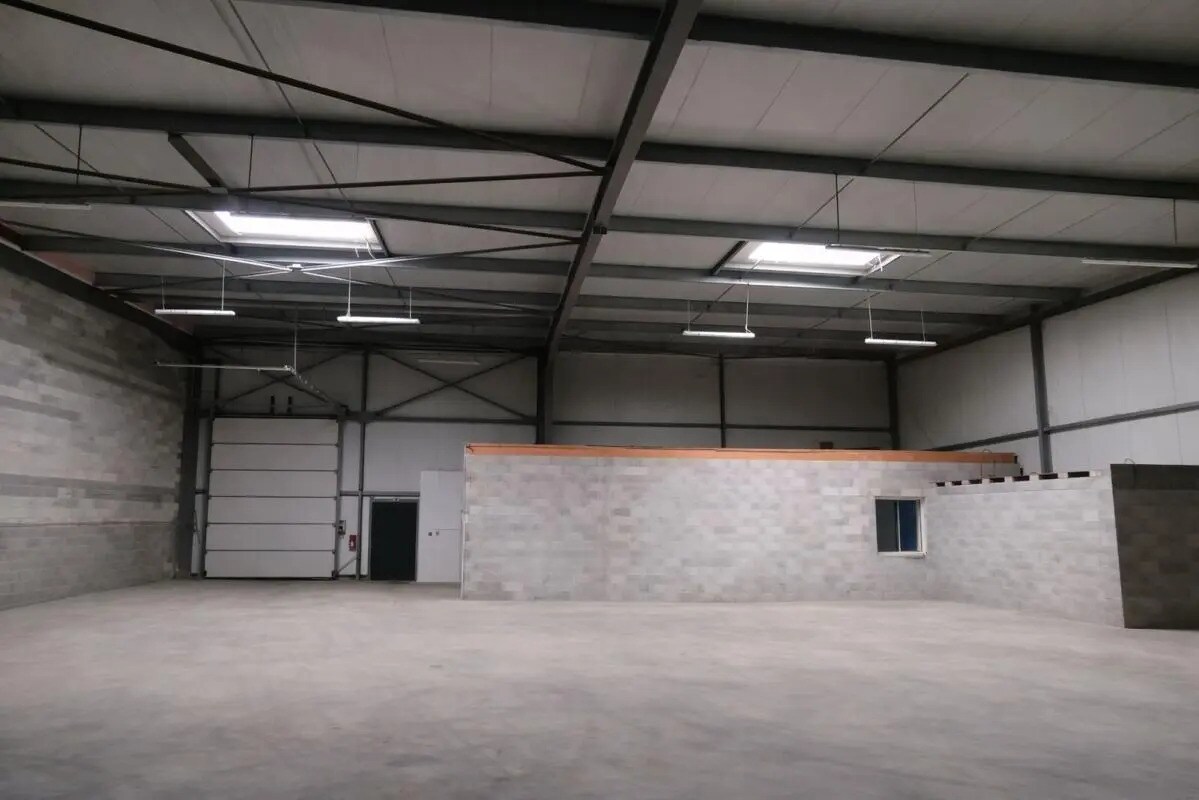 Office in Villeneuve-Tolosane for lease Interior Photo- Image 1 of 8