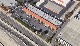 Plus de détails pour 2075 Newport Blvd, Costa Mesa, CA - Local commercial à louer