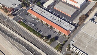 Plus de détails pour 2075 Newport Blvd, Costa Mesa, CA - Commerce de détail à louer