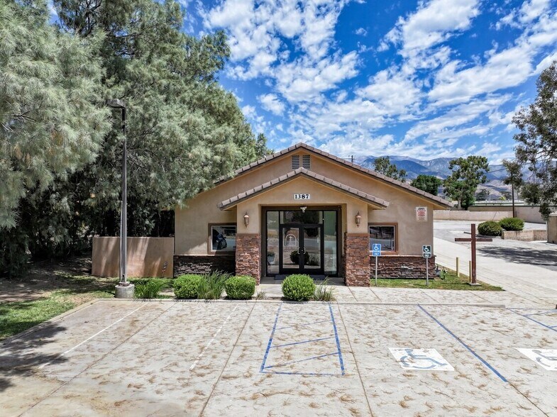 1387 E Ramsey St, Banning, CA à vendre - Photo du bâtiment - Image 3 de 12