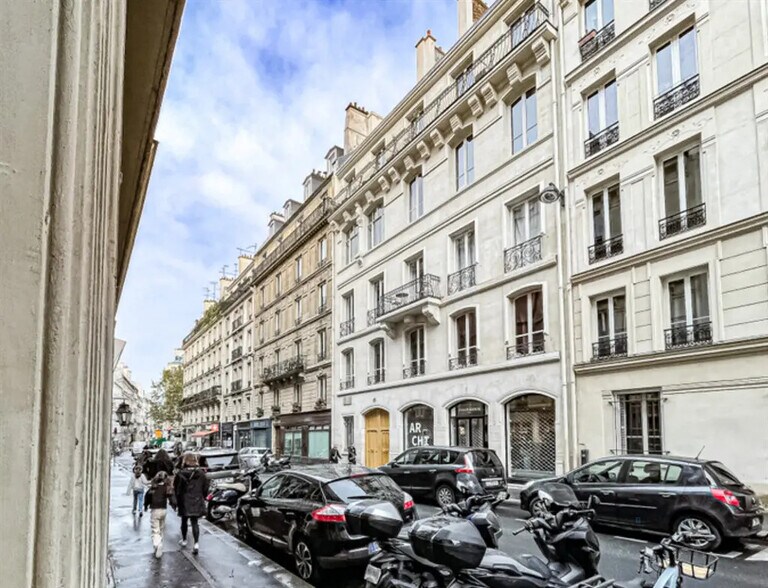 Retail in Paris for sale - Building Photo - Image 2 of 4