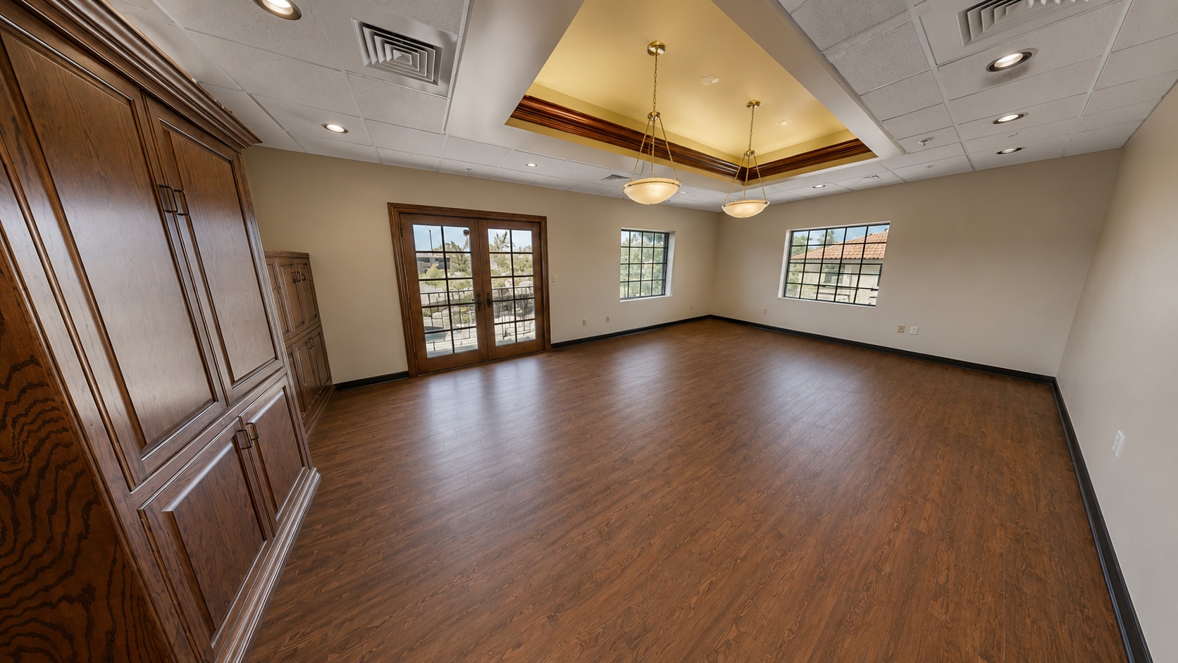 6613 N Scottsdale Rd, Scottsdale, AZ for sale Interior Photo- Image 1 of 2
