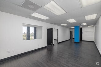 10801 National Blvd, Los Angeles, CA à louer Numérisation 3D de Matterport- Image 1 de 25