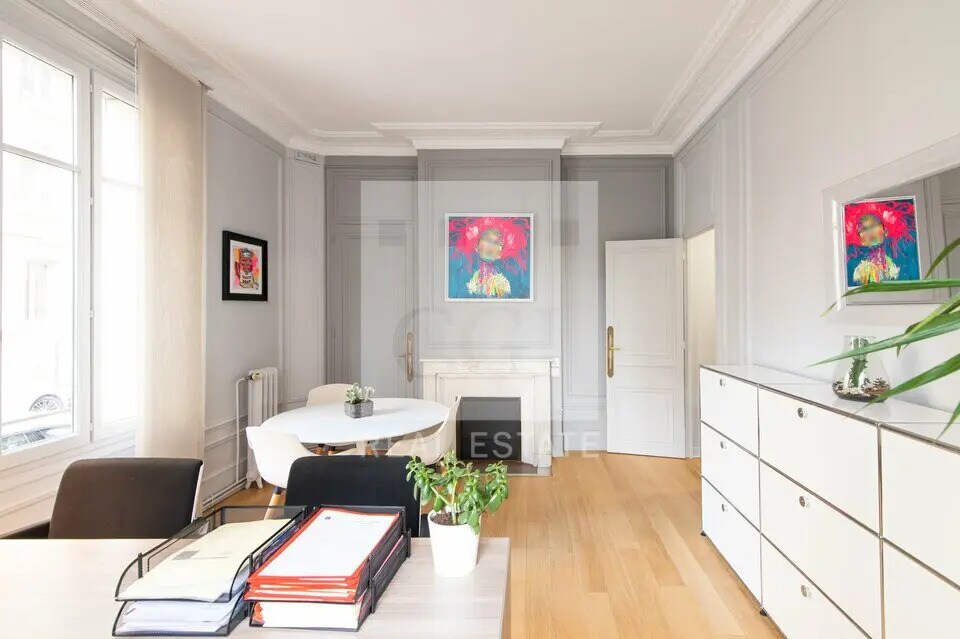 Office in Lyon for lease Building Photo- Image 1 of 5