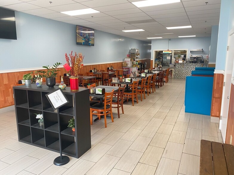 1612-1616 International Blvd, Oakland, CA for sale - Building Photo - Image 2 of 17