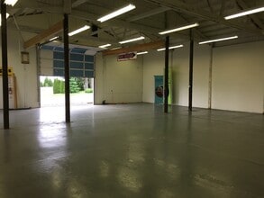 13084 SE Orient Dr, Boring, OR for lease Interior Photo- Image 2 of 31