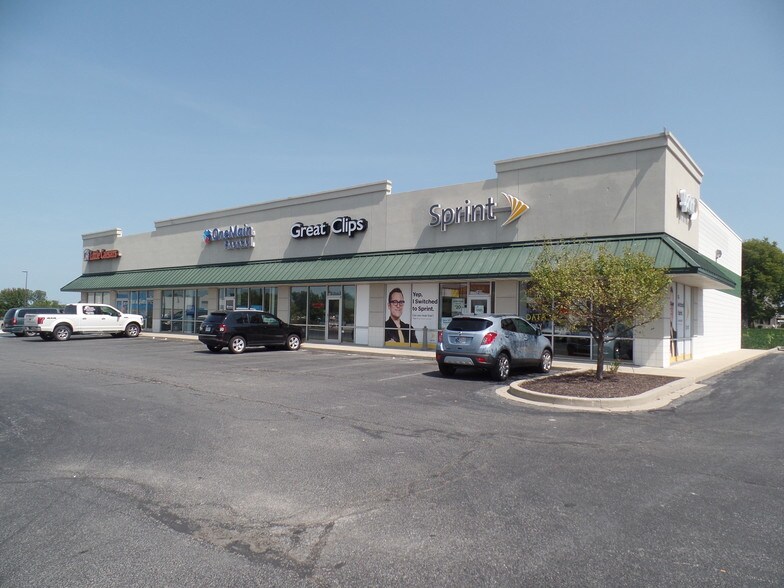 2472-2488 E Wabash St, Frankfort, IN à louer - Photo du bâtiment - Image 2 de 3
