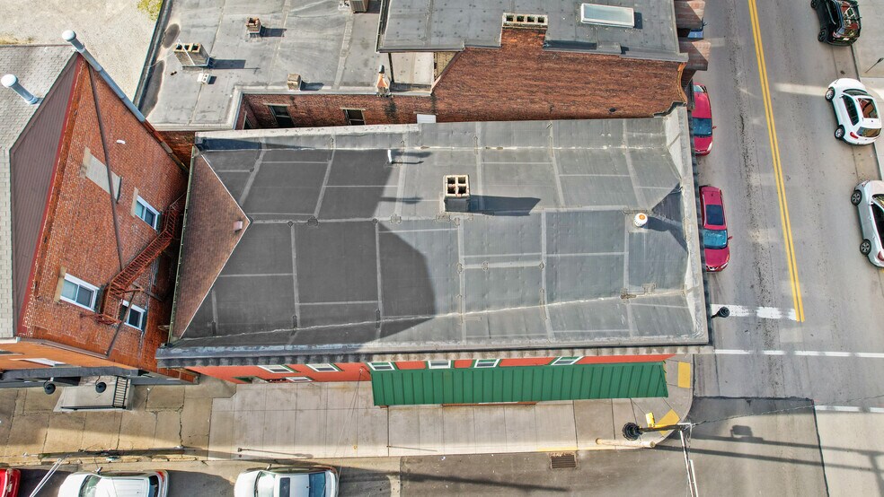 200-202 W Main St, Monongahela, PA à vendre - Photo du bâtiment - Image 2 de 37