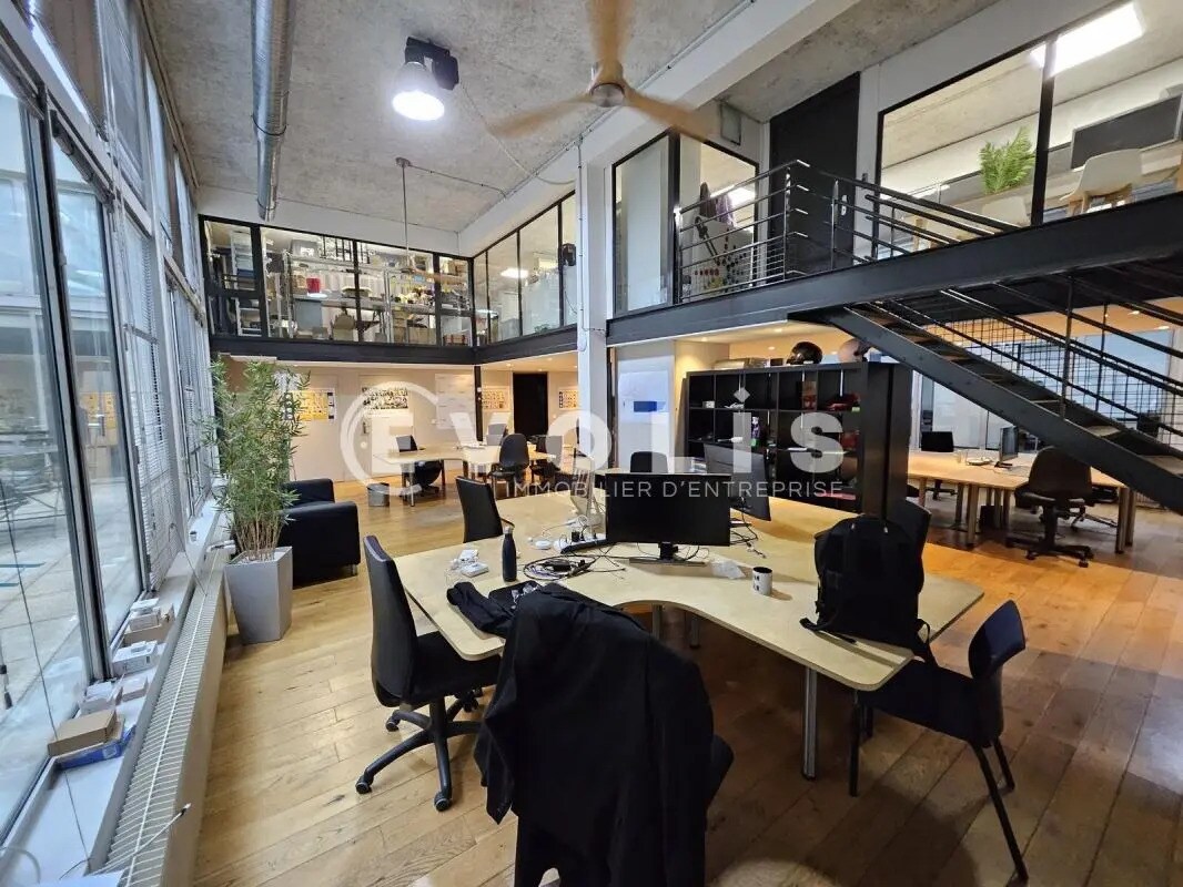 Office in Malakoff for lease Building Photo- Image 1 of 24