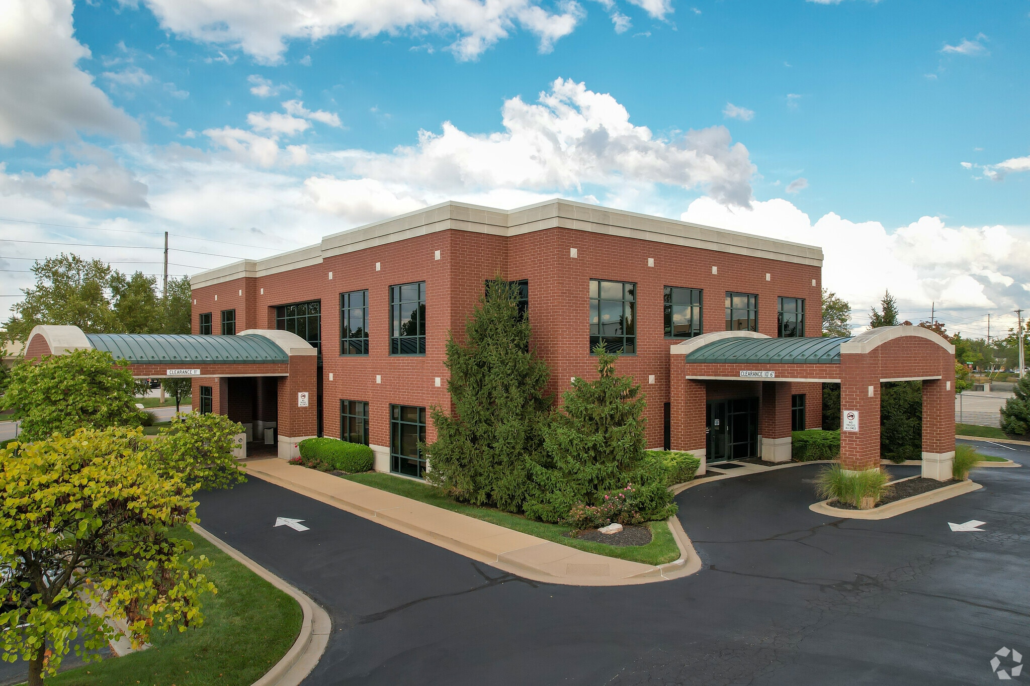 10448 Old Olive Street Rd, Saint Louis, MO for lease Primary Photo- Image 1 of 5