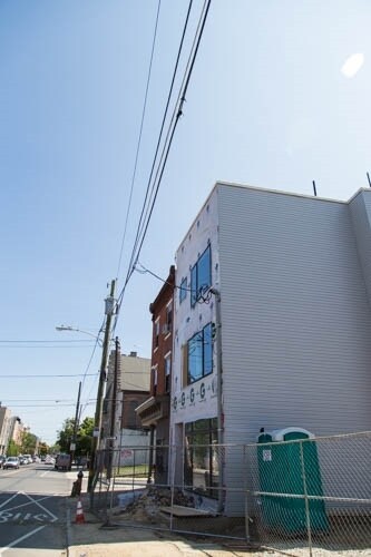 2427 Frankford Ave, Philadelphia, PA à louer - Photo du bâtiment - Image 2 de 22