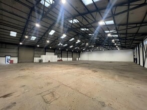 Stephenson St, Wallsend à louer Photo du bâtiment- Image 2 de 4