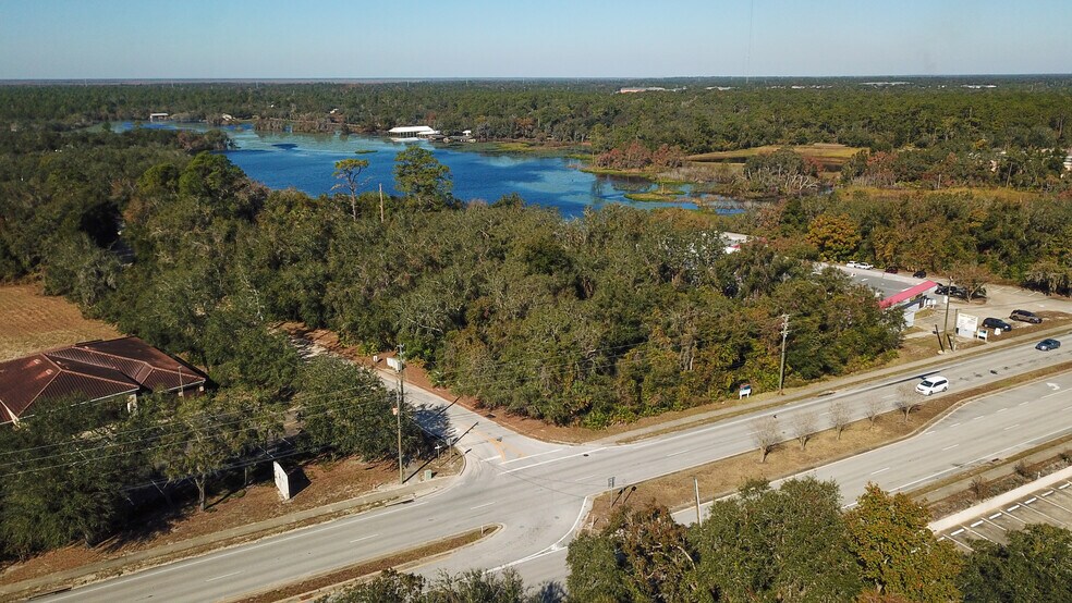 2495 S Volusia Ave, Orange City, FL à vendre - Photo du bâtiment - Image 2 de 3