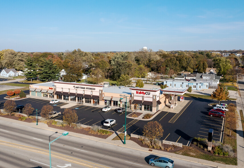 5303 N Second St, Loves Park, IL à vendre - Photo du bâtiment - Image 1 de 1