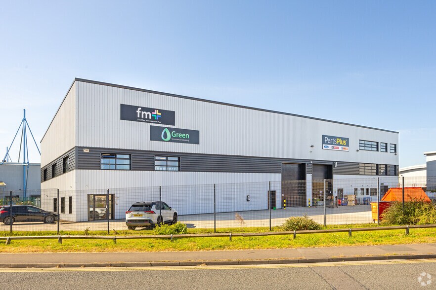 16 Henry Boot Way, Hull à louer - Photo du bâtiment - Image 1 de 2